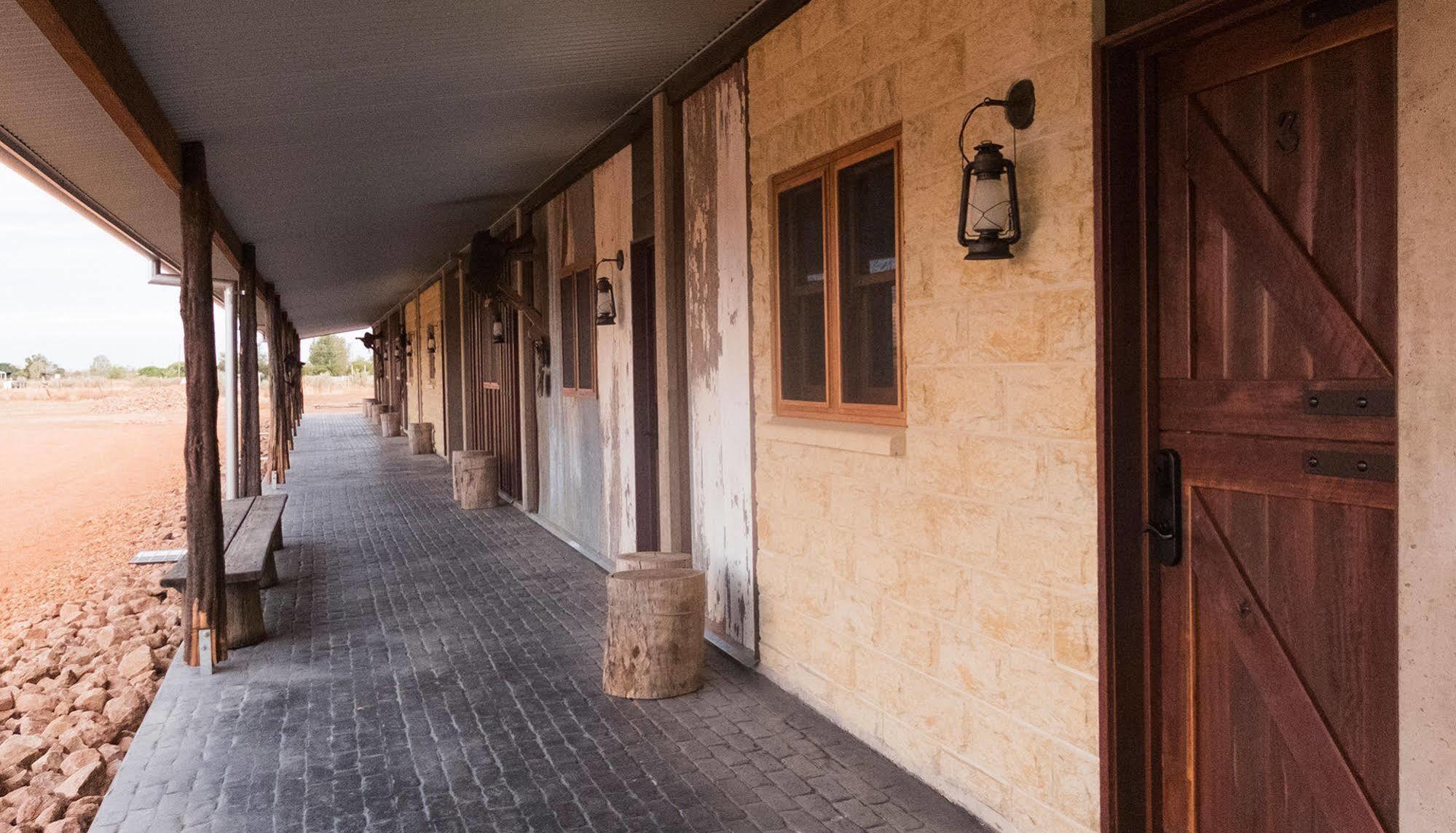 Saltbush Retreat Villa Longreach Exterior foto